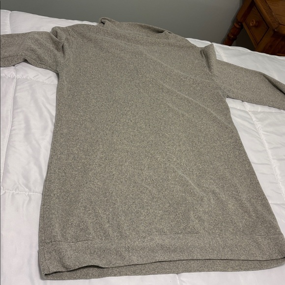 Cozy Gray Women's Sweater - Picture 5 of 5